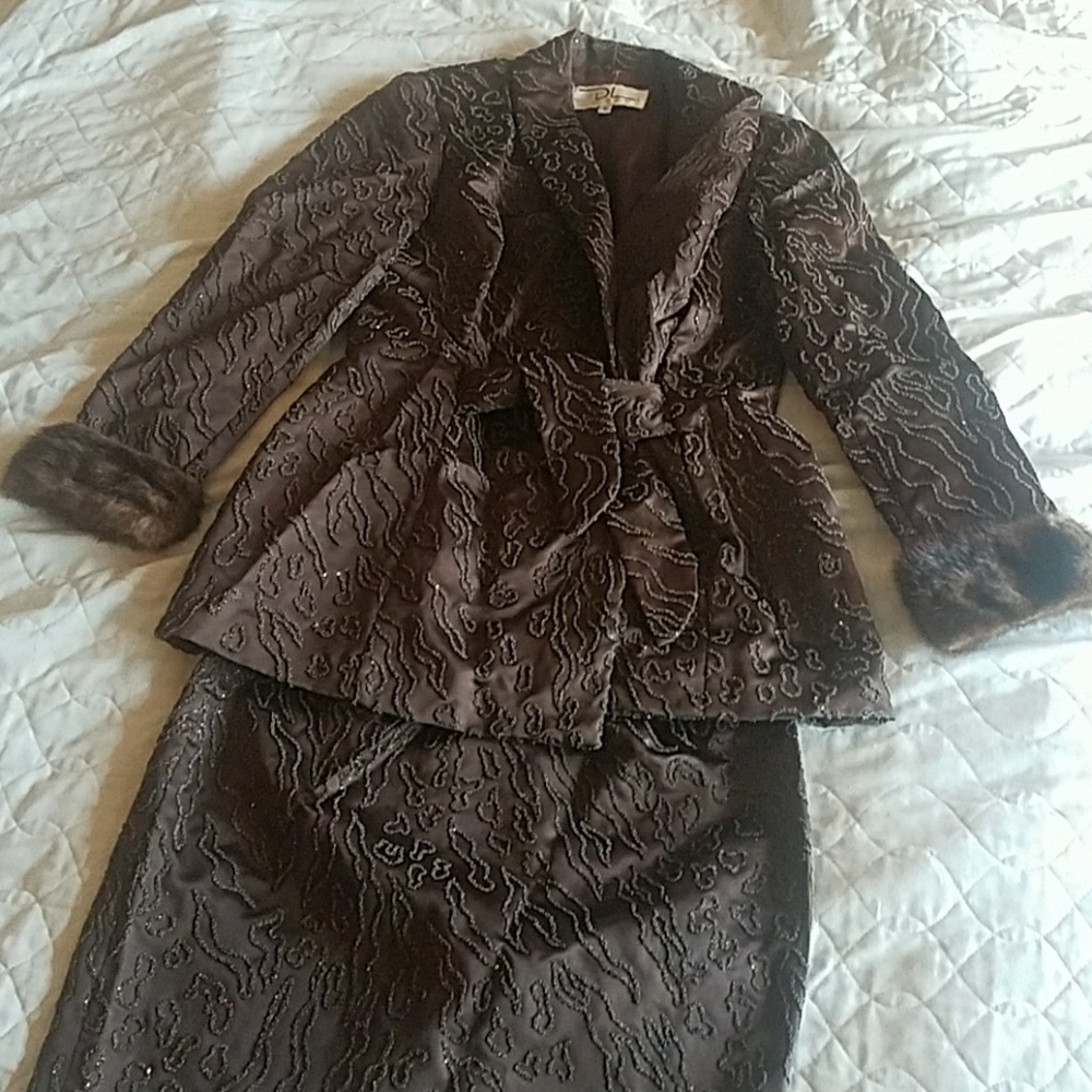 Deborah Laws  Beaded Special Occasion Skirt Suit SZ 6